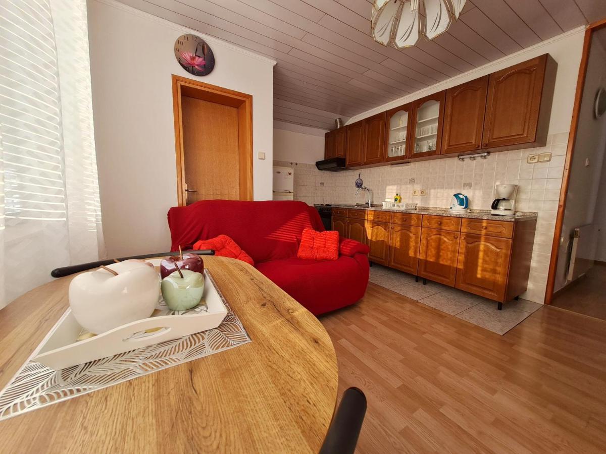 Apartman Tea Нови Винодолски Екстериор снимка